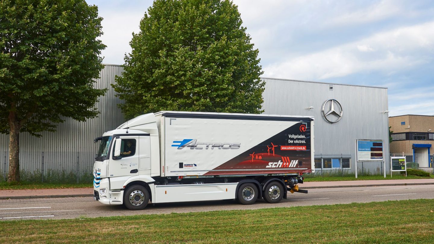 Полностью электрический Mercedes-Benz eActros проходит эксплуатационные испытания в Европе